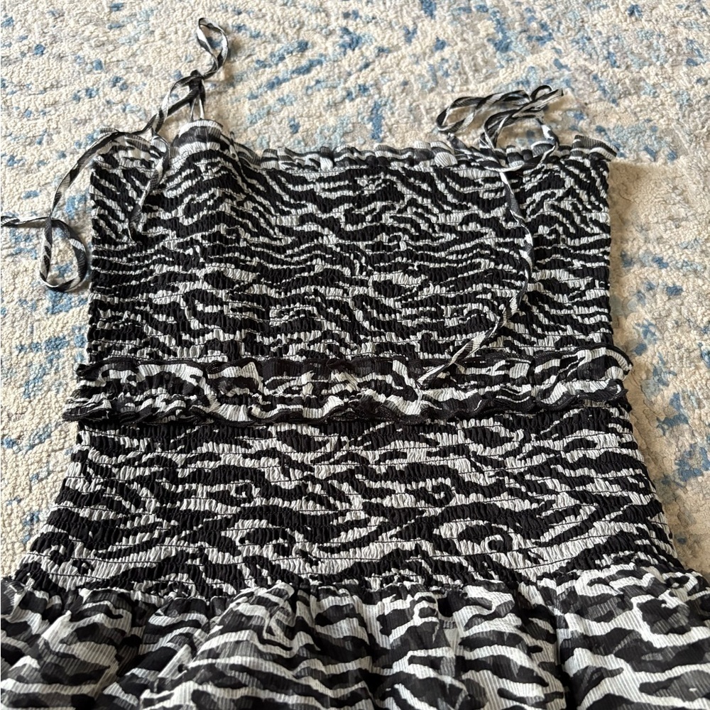 Lovers + friends white zebra Brie dress new without tags small - Picture 3 of 6